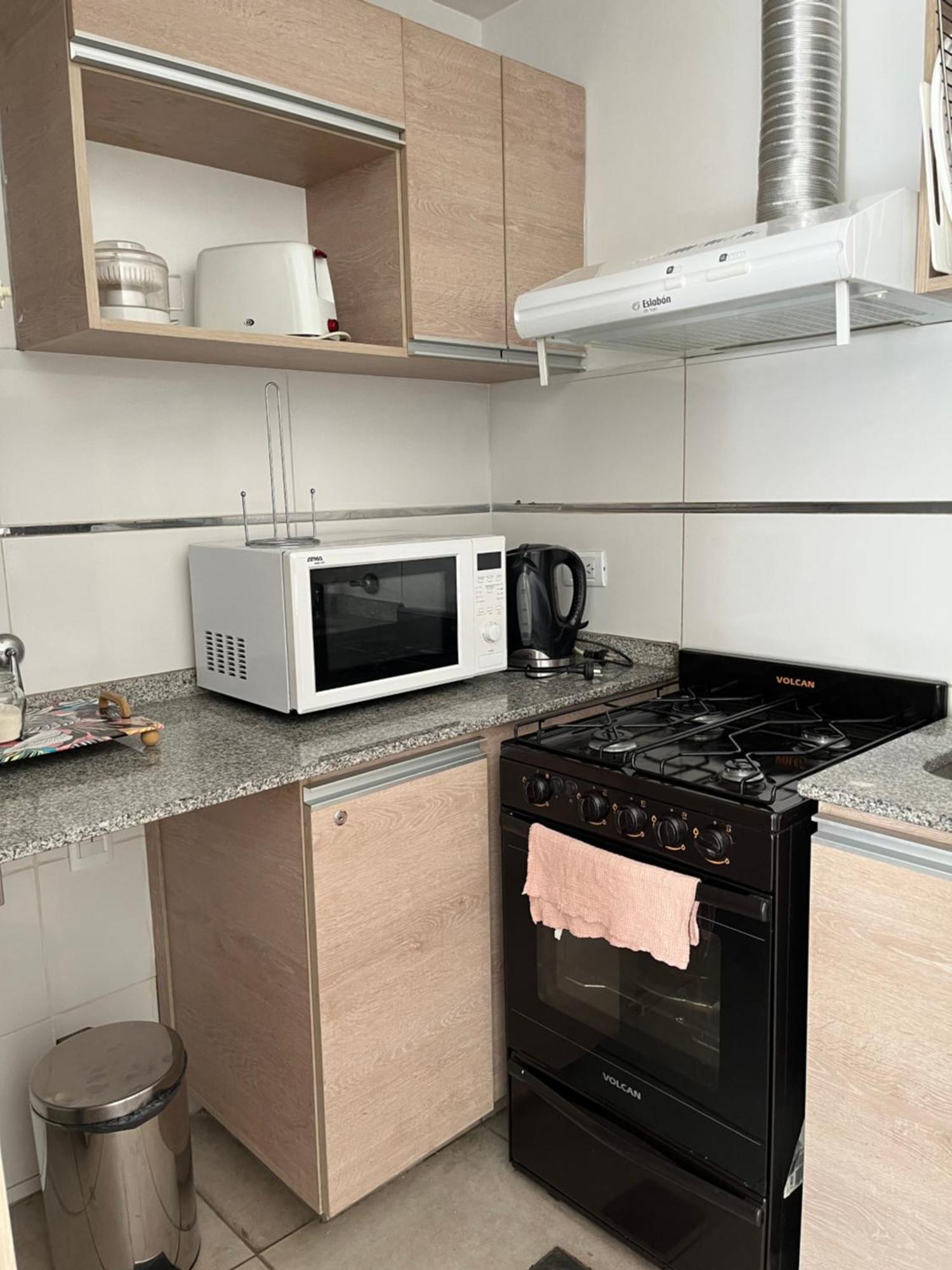 Pellegrini Apartments Mendoza !! Estupendos Departamentos Con Cochera Privada Cercanos A Parque Gral San Martin * Mendoza